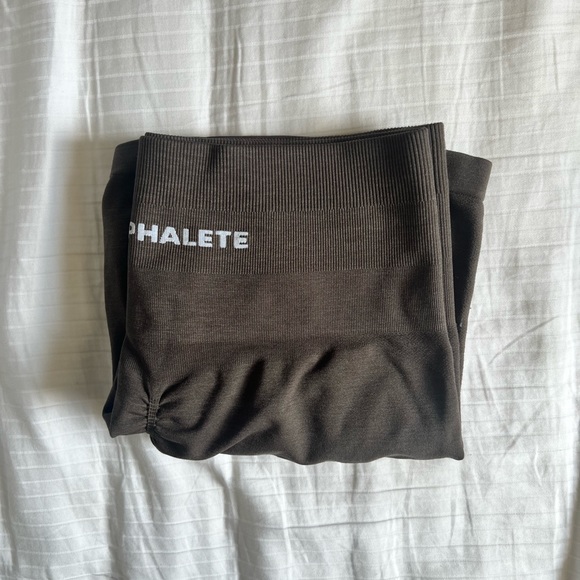 Mocha Amplify Shorts - Picture 2 of 2